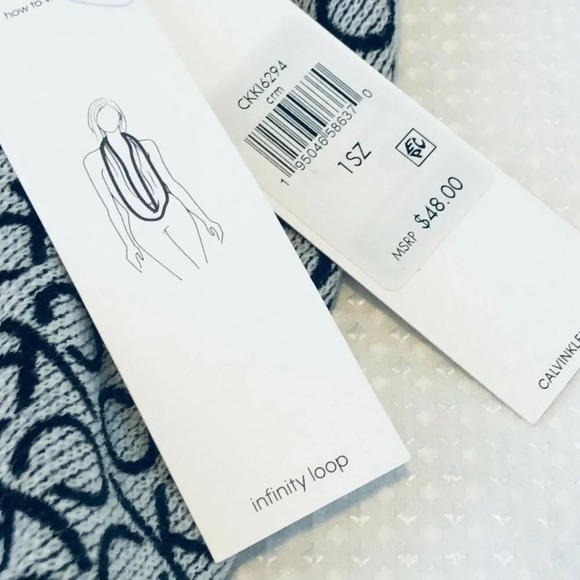 Calvin Klein Womens White Black Neck Warmer Infinity Loop Scarf One Size - Picture 6 of 8